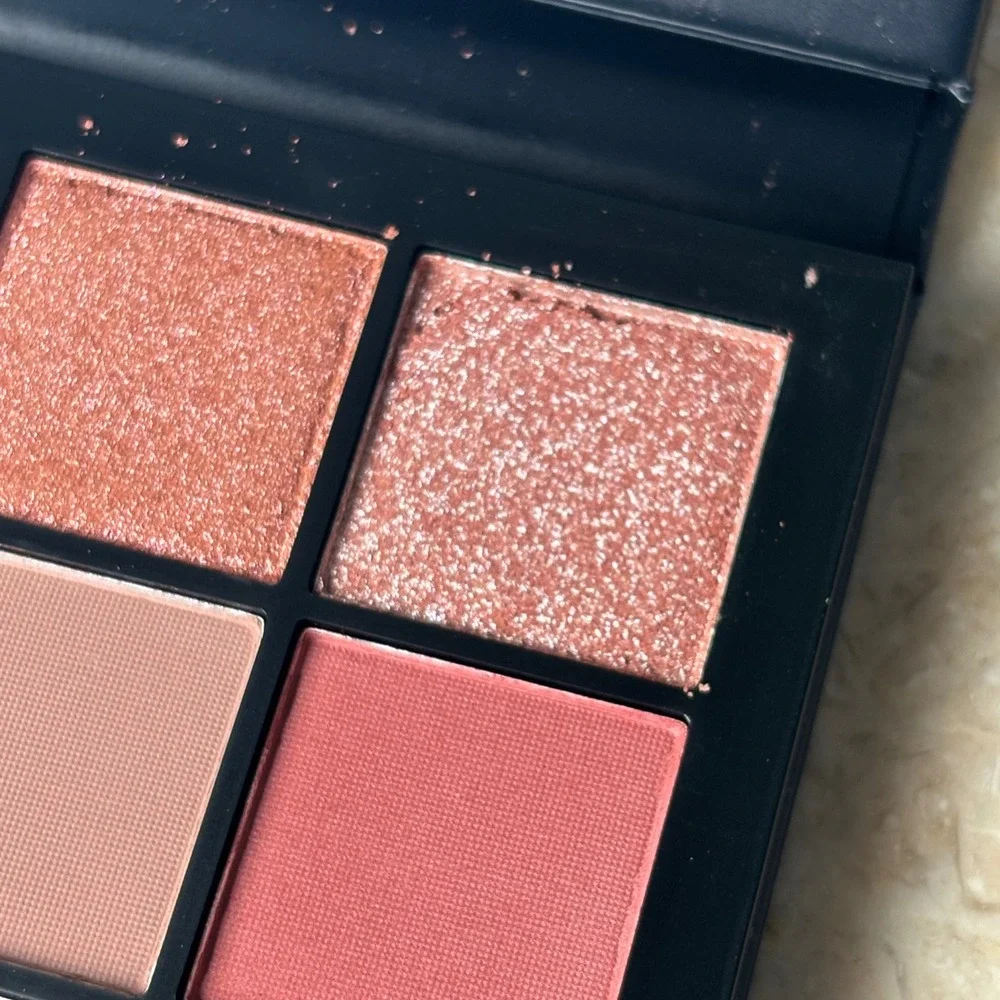 HUDA BEAUTY new without